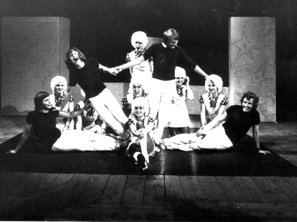 Náhled: Neděle na střeše 1974